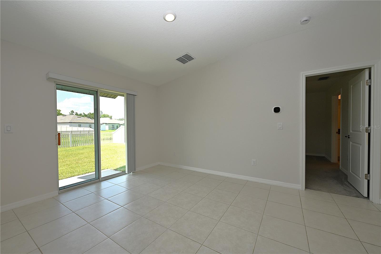 SADDLE CREEK - Residential Lease