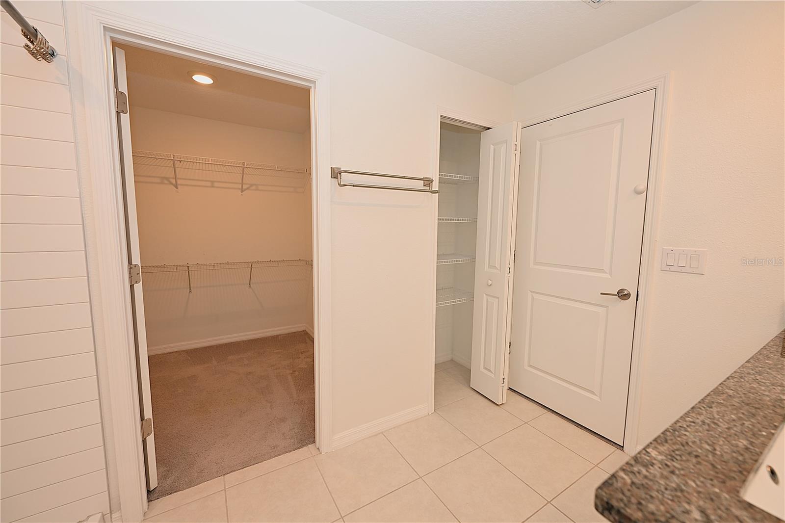 SADDLE CREEK - Residential Lease
