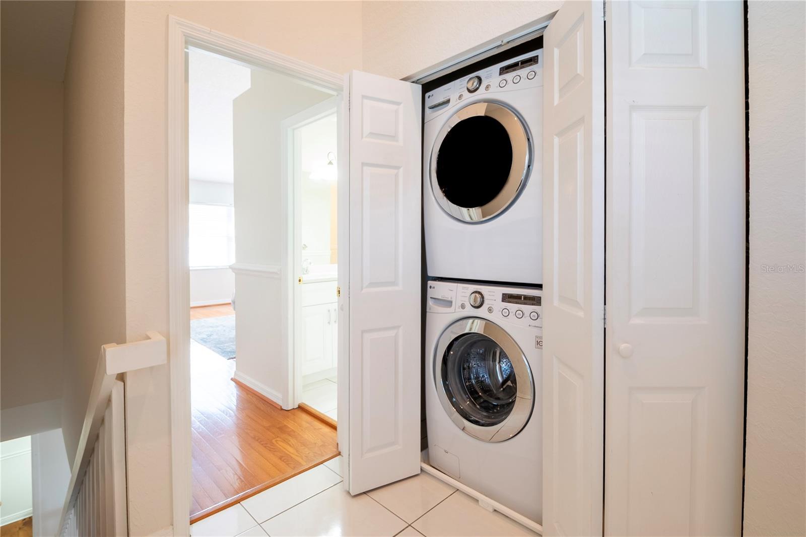 TIERRA SAILS TOWNHOMES - Residential