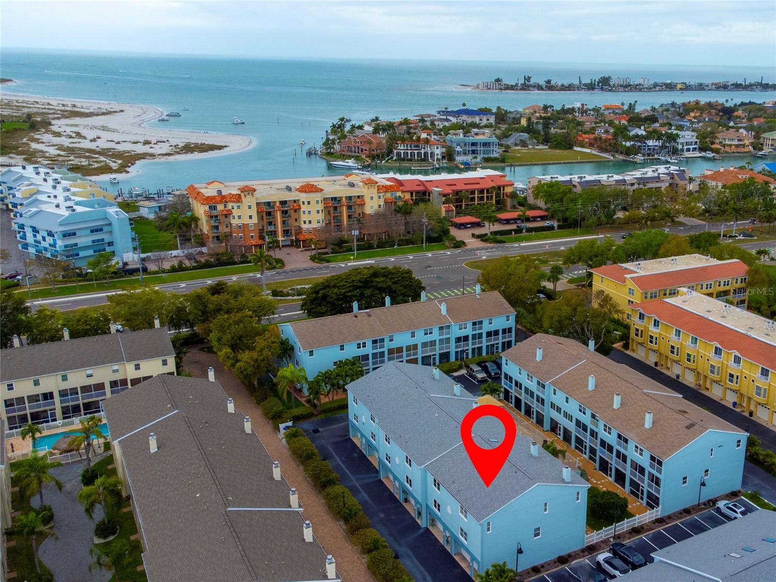 TIERRA SAILS TOWNHOMES - Residential
