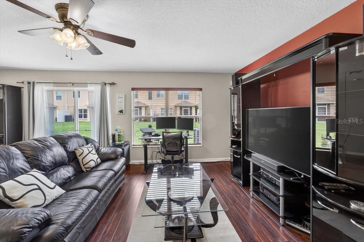 PALMETTO COVE - Residential