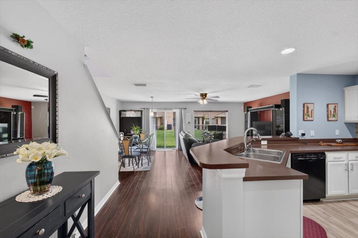 PALMETTO COVE - Residential