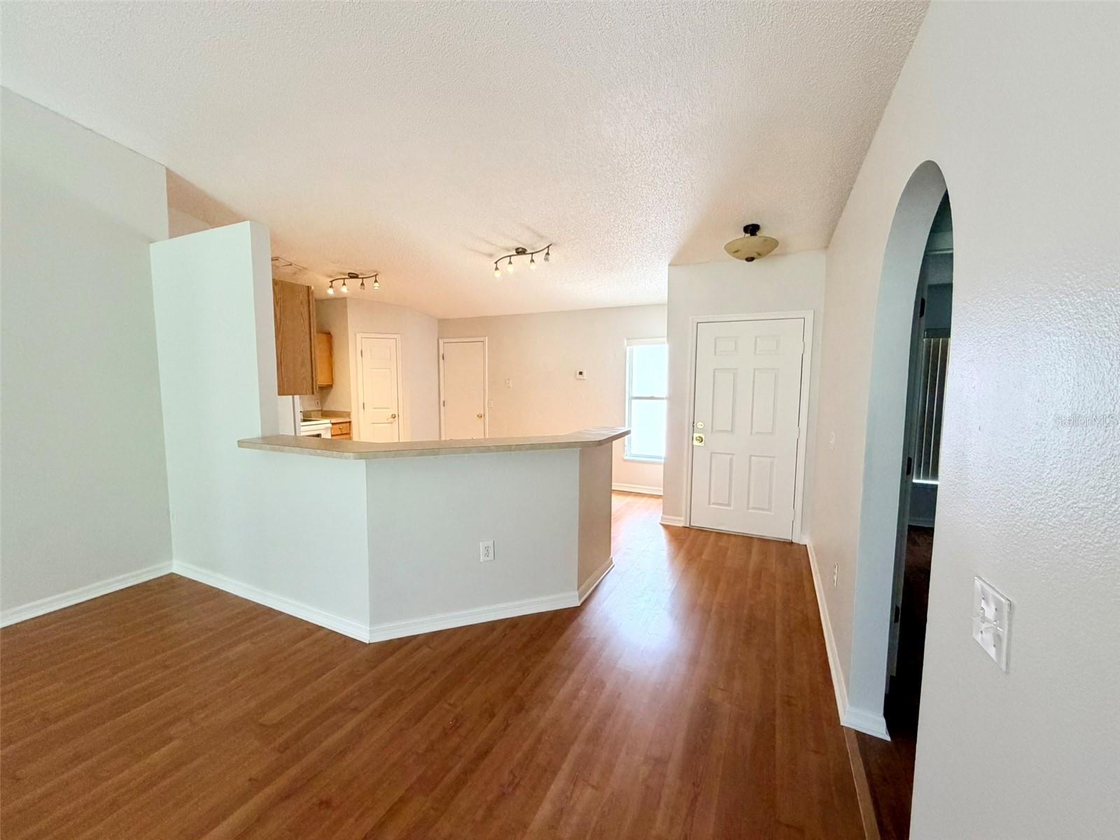 WEKIVA SPGS RESERVE PH 01 - Residential Lease