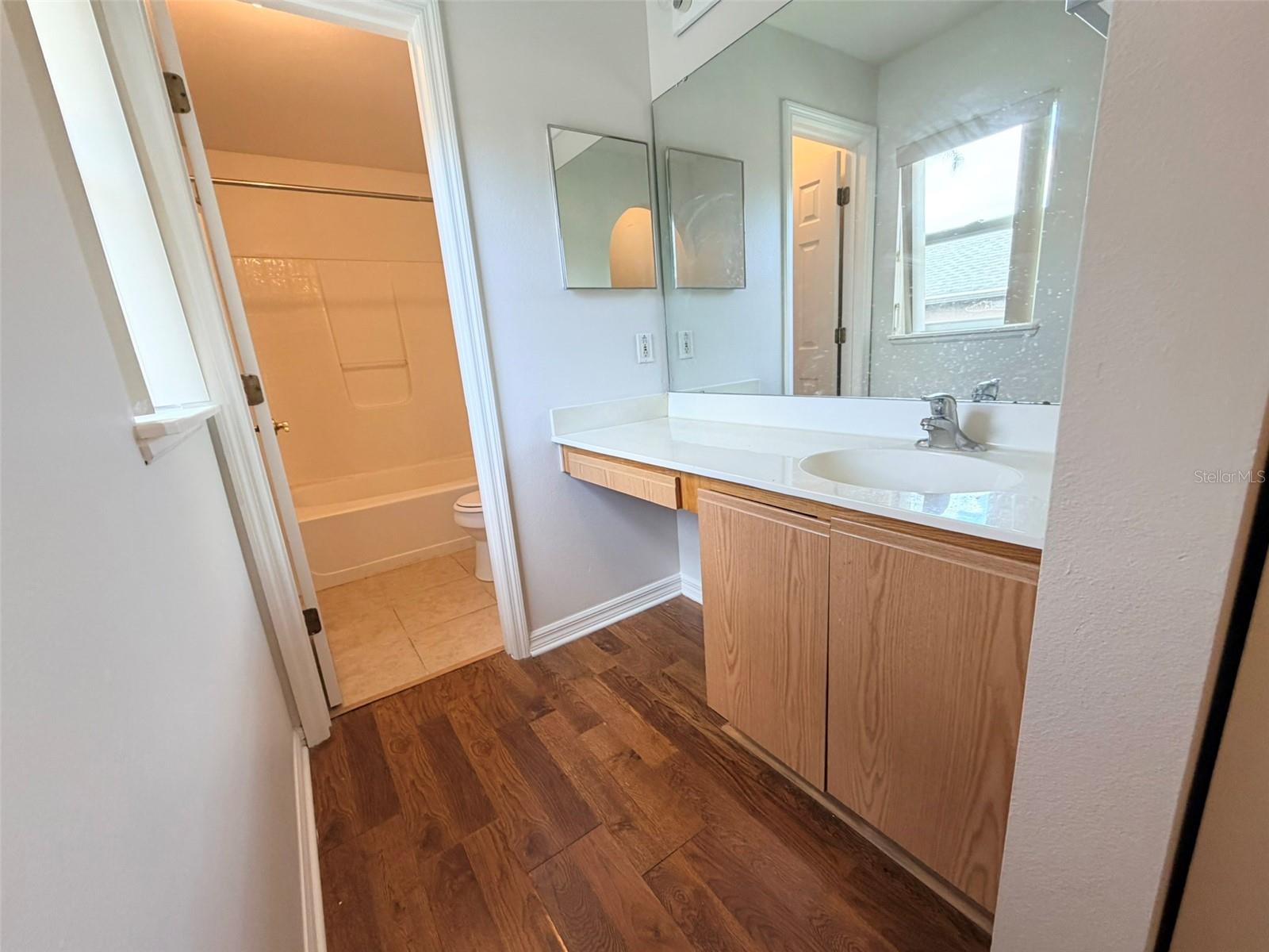 WEKIVA SPGS RESERVE PH 01 - Residential Lease