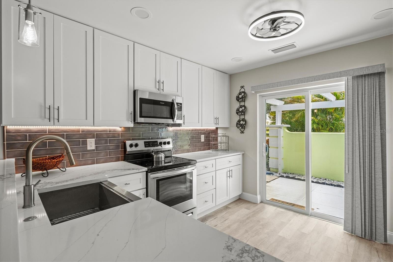 AUGUSTA VILLAS AT PLAN - Residential