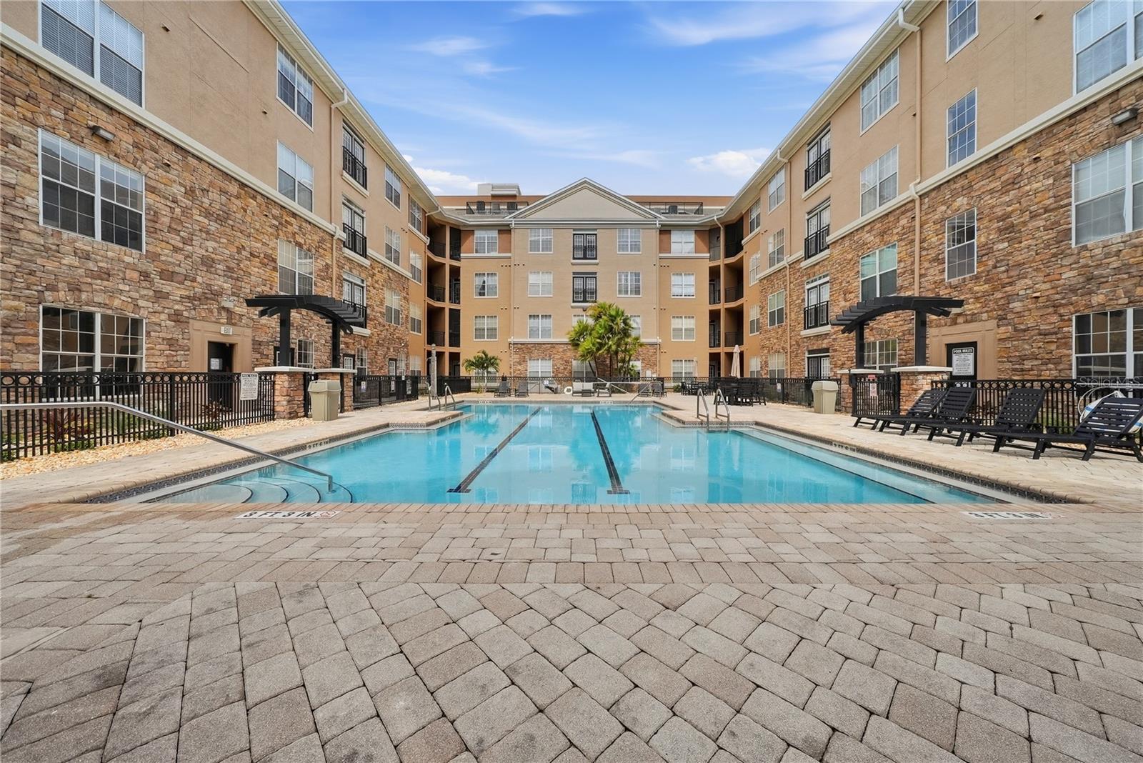 VILLA SONOMA AT INTERNATIONAL - Residential
