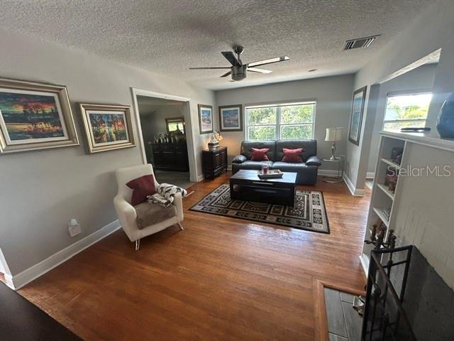 BROOKSHIRE - Residential