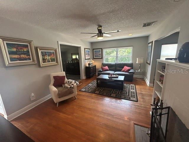 BROOKSHIRE - Residential