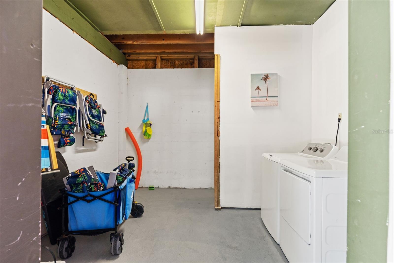 EDGEMERE - Residential Income