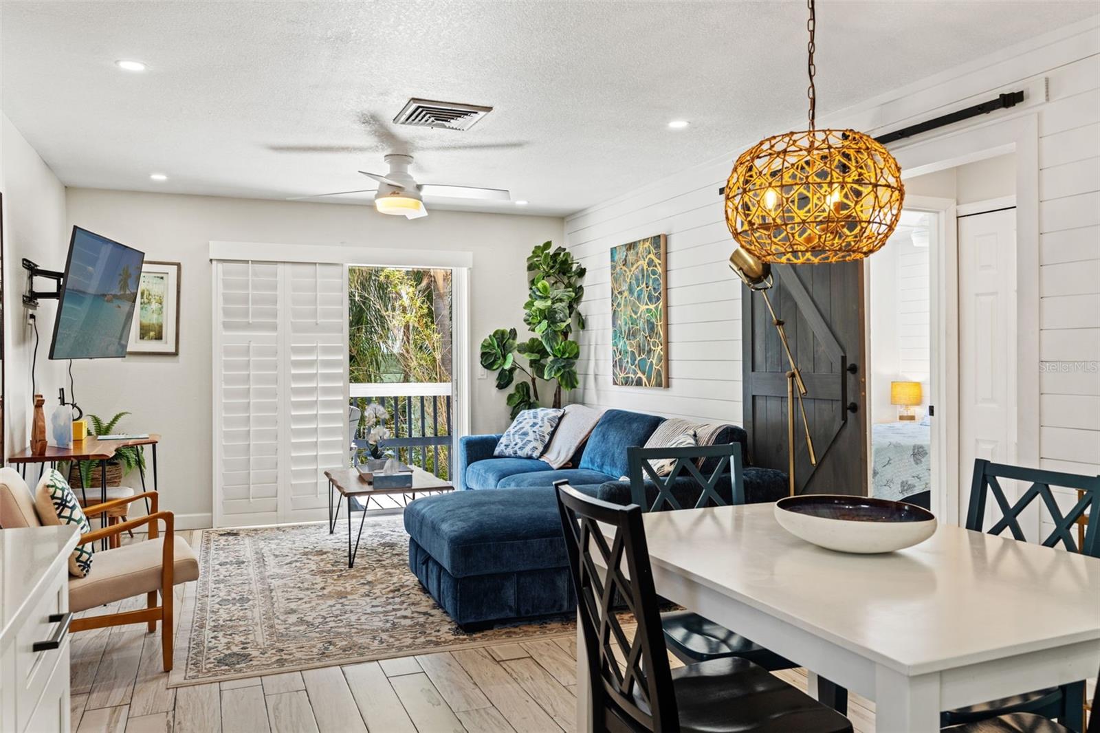 EDGEMERE - Residential Income