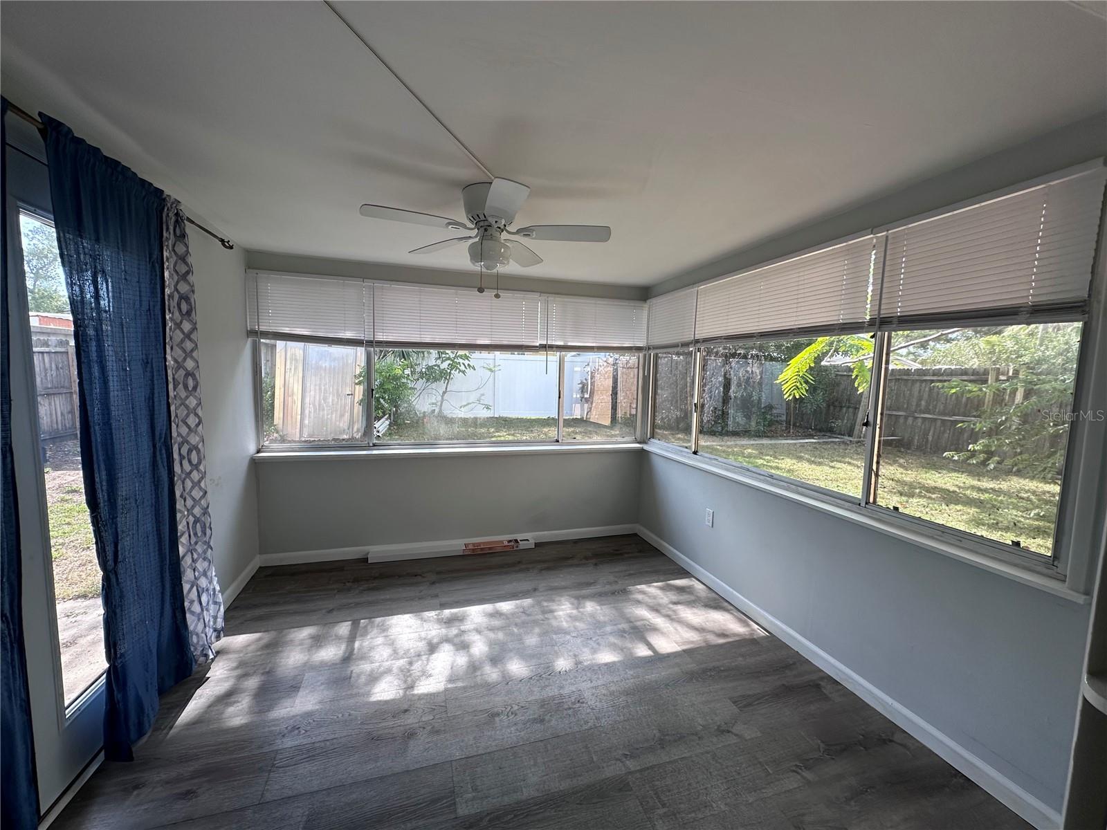 ORANGE LAKE VILLAGE - Residential Lease