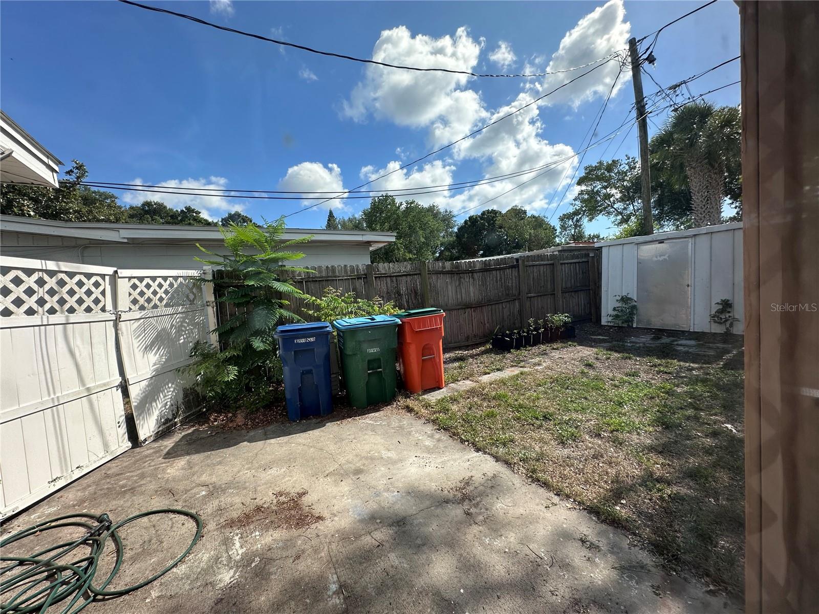 ORANGE LAKE VILLAGE - Residential Lease