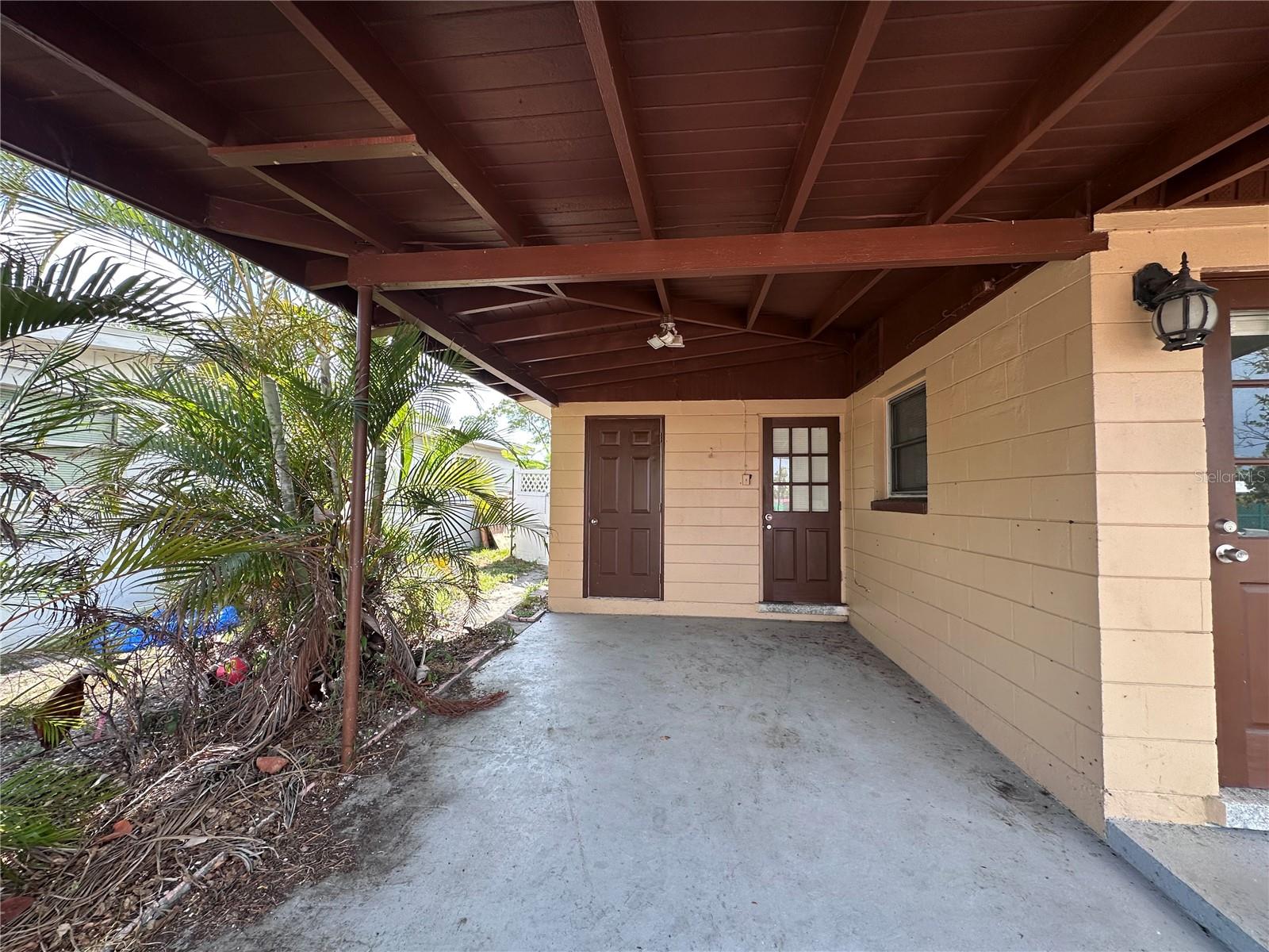 ORANGE LAKE VILLAGE - Residential Lease