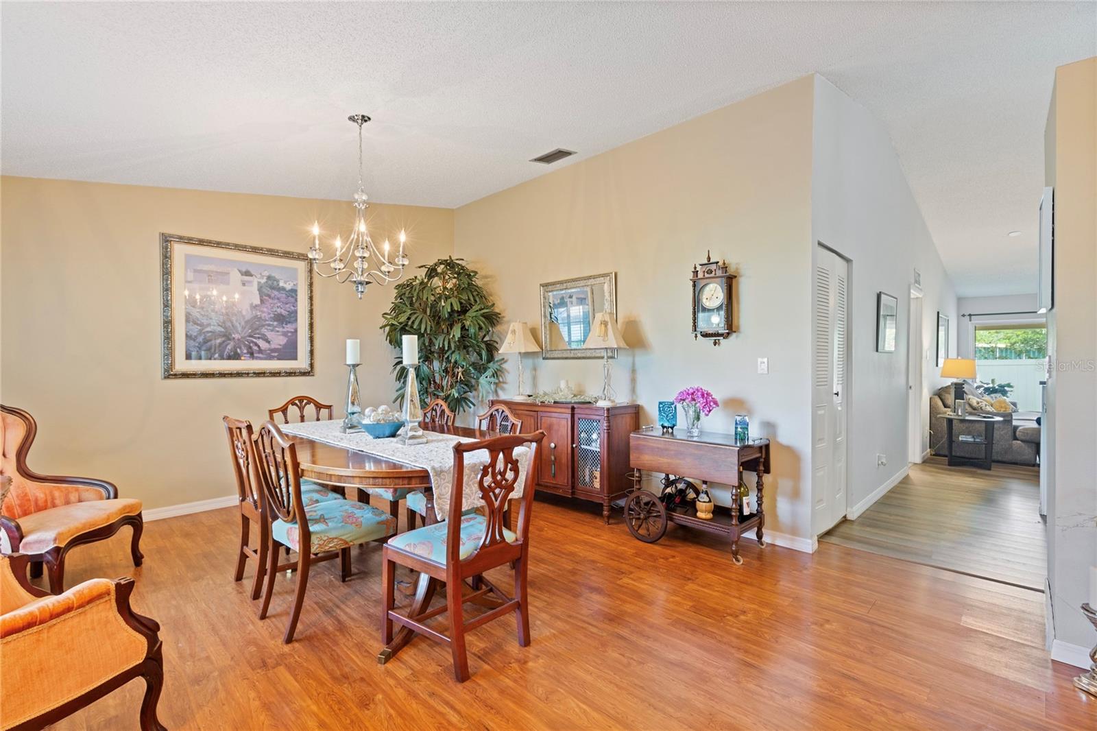 HEATHER RIDGE VILLAS IV CONDO - Residential