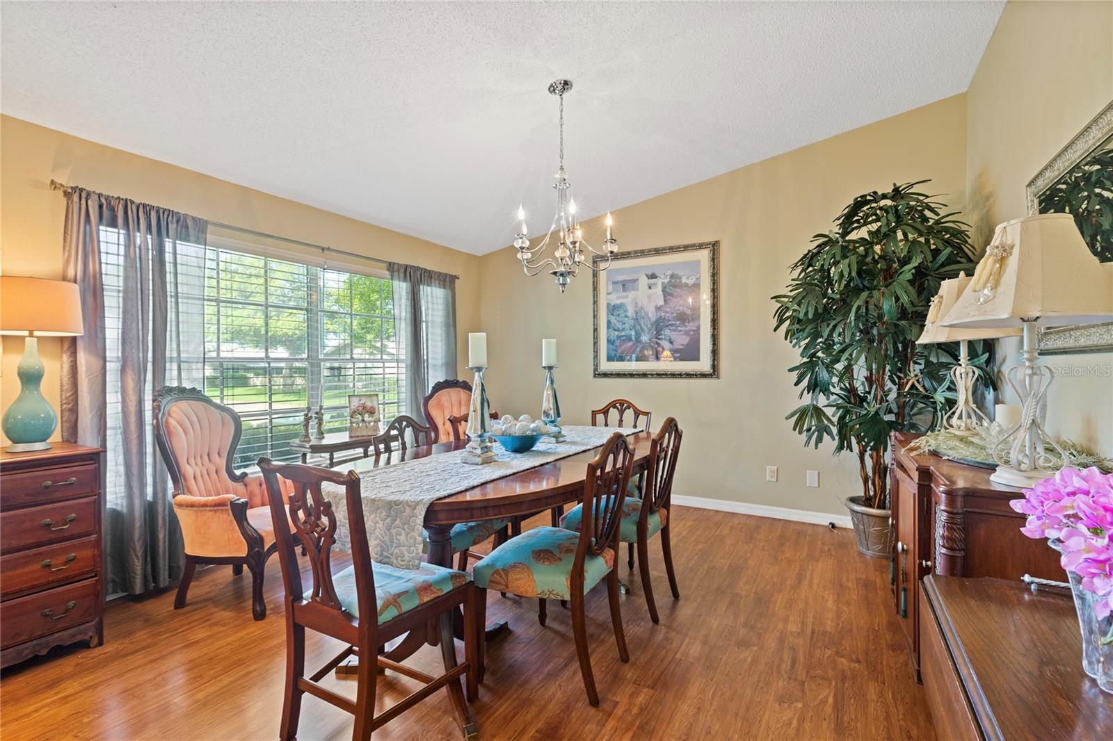 HEATHER RIDGE VILLAS IV CONDO - Residential