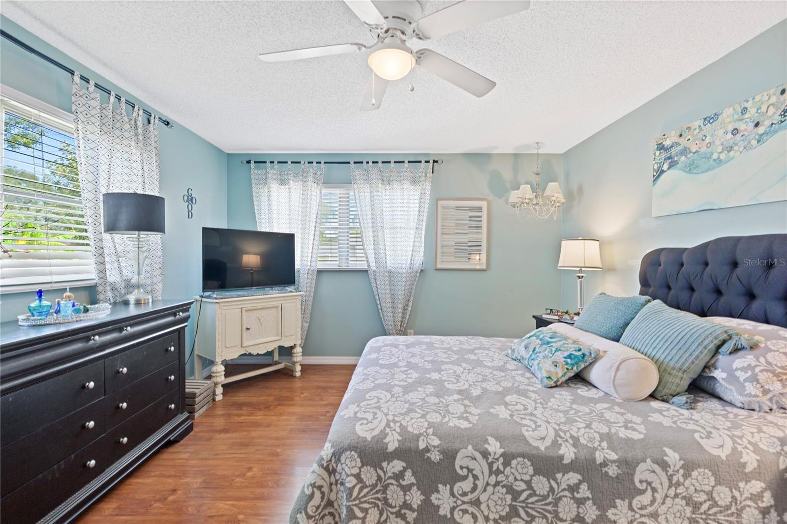 HEATHER RIDGE VILLAS IV CONDO - Residential