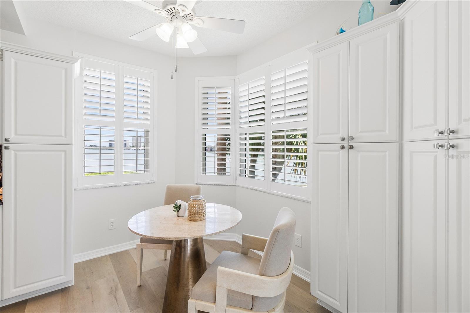 CORAL POINTE - Residential