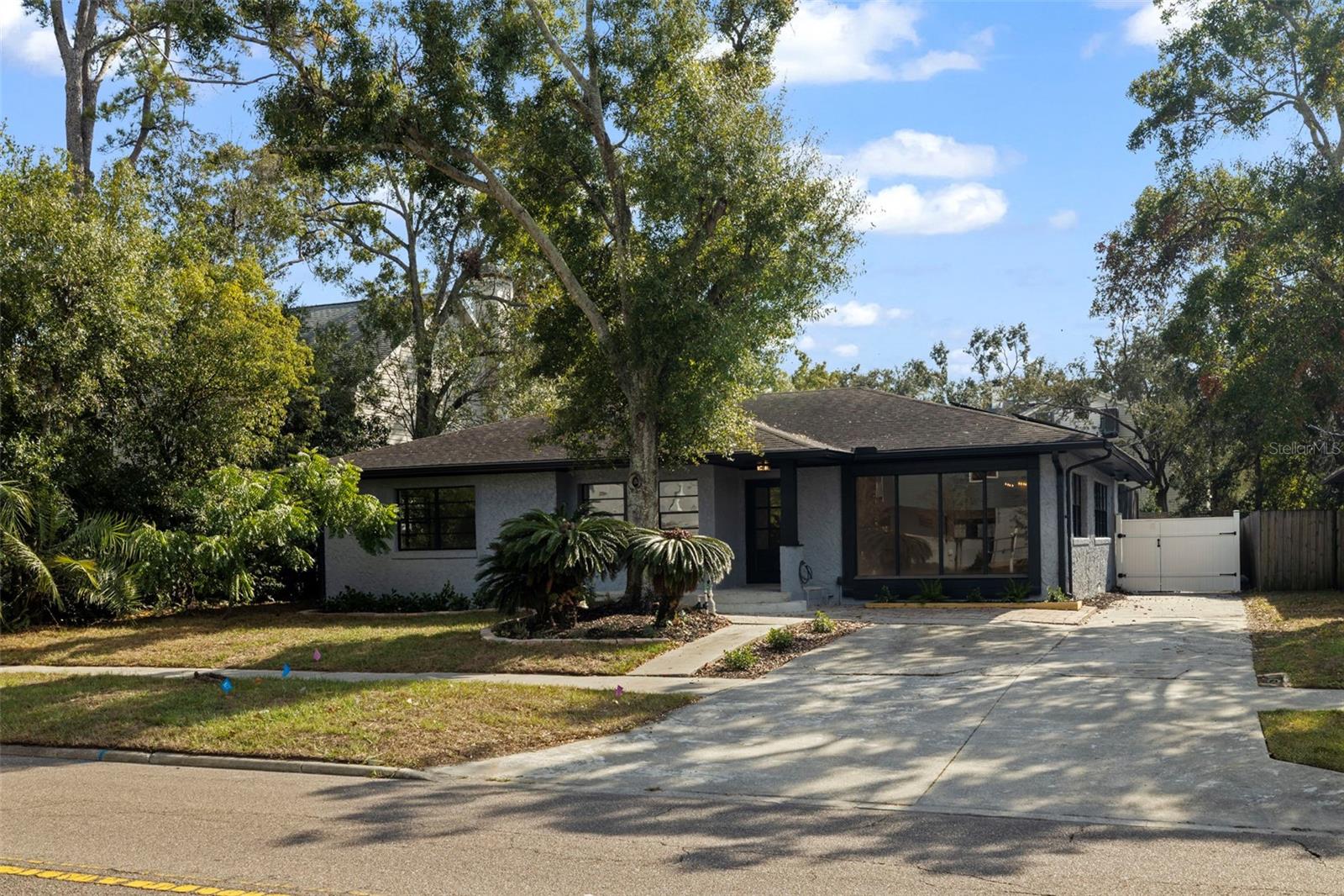 GOLF VIEW PLACE - Residential