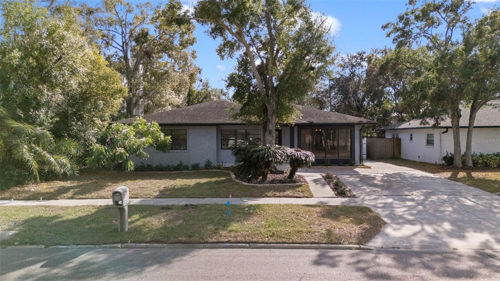 GOLF VIEW PLACE - Residential