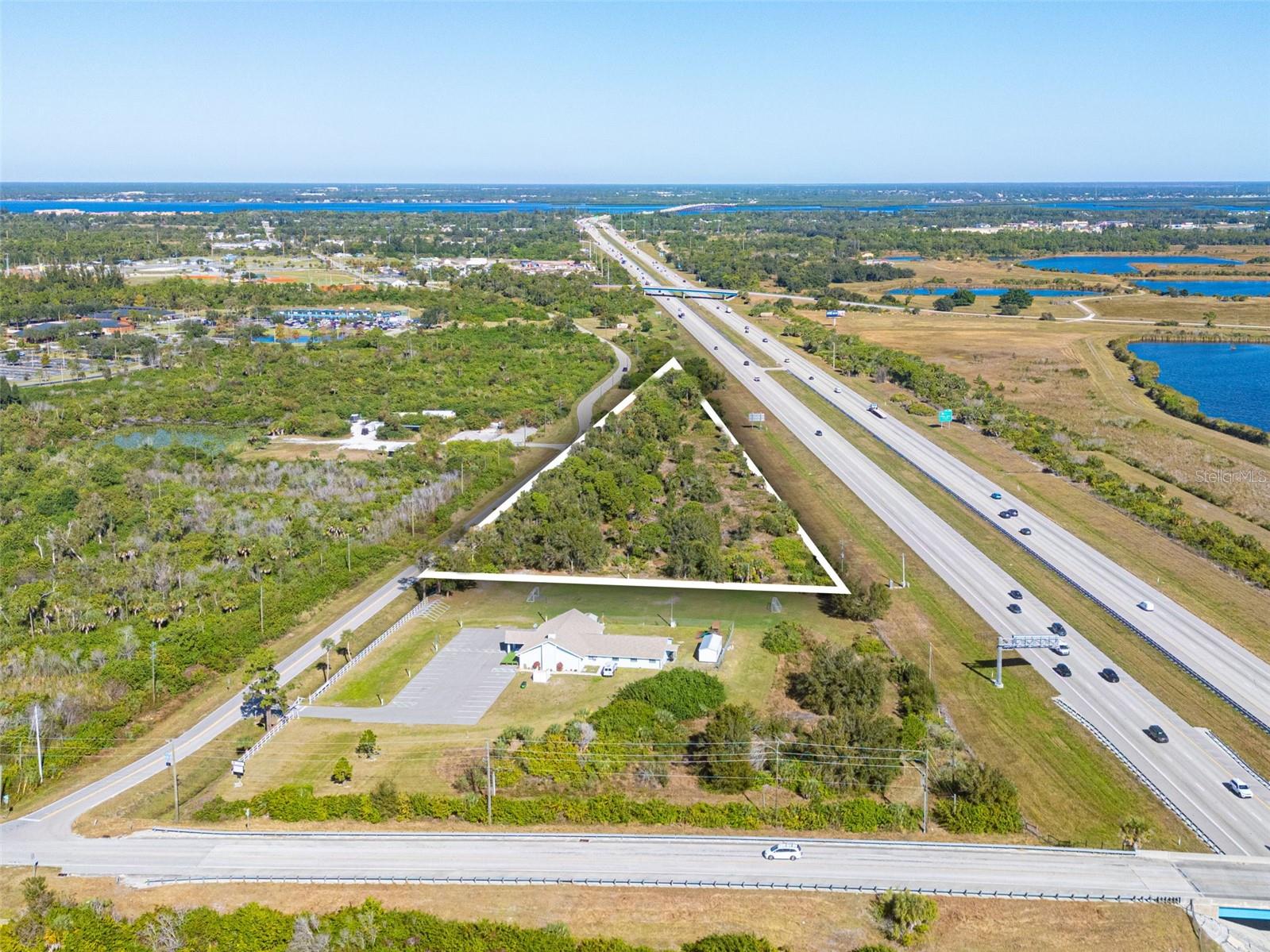 ACREAGE - Land