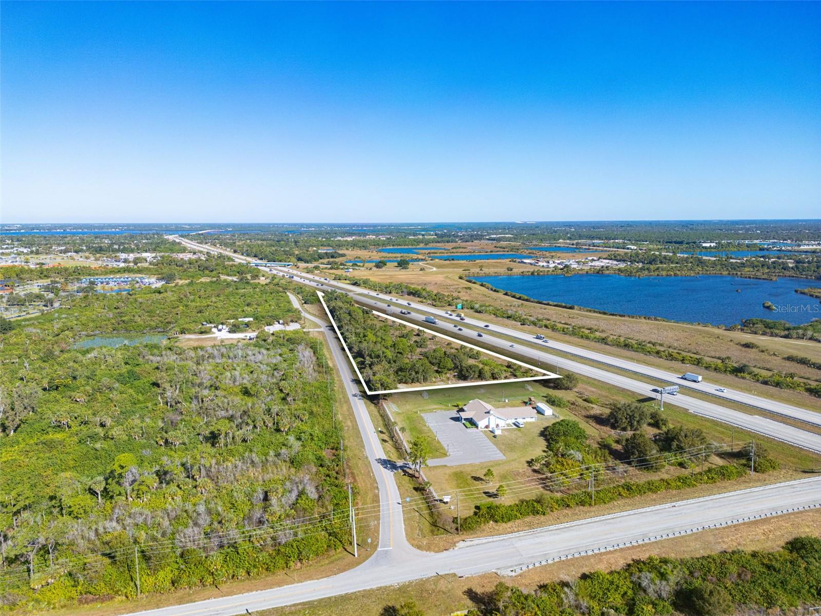 ACREAGE - Land
