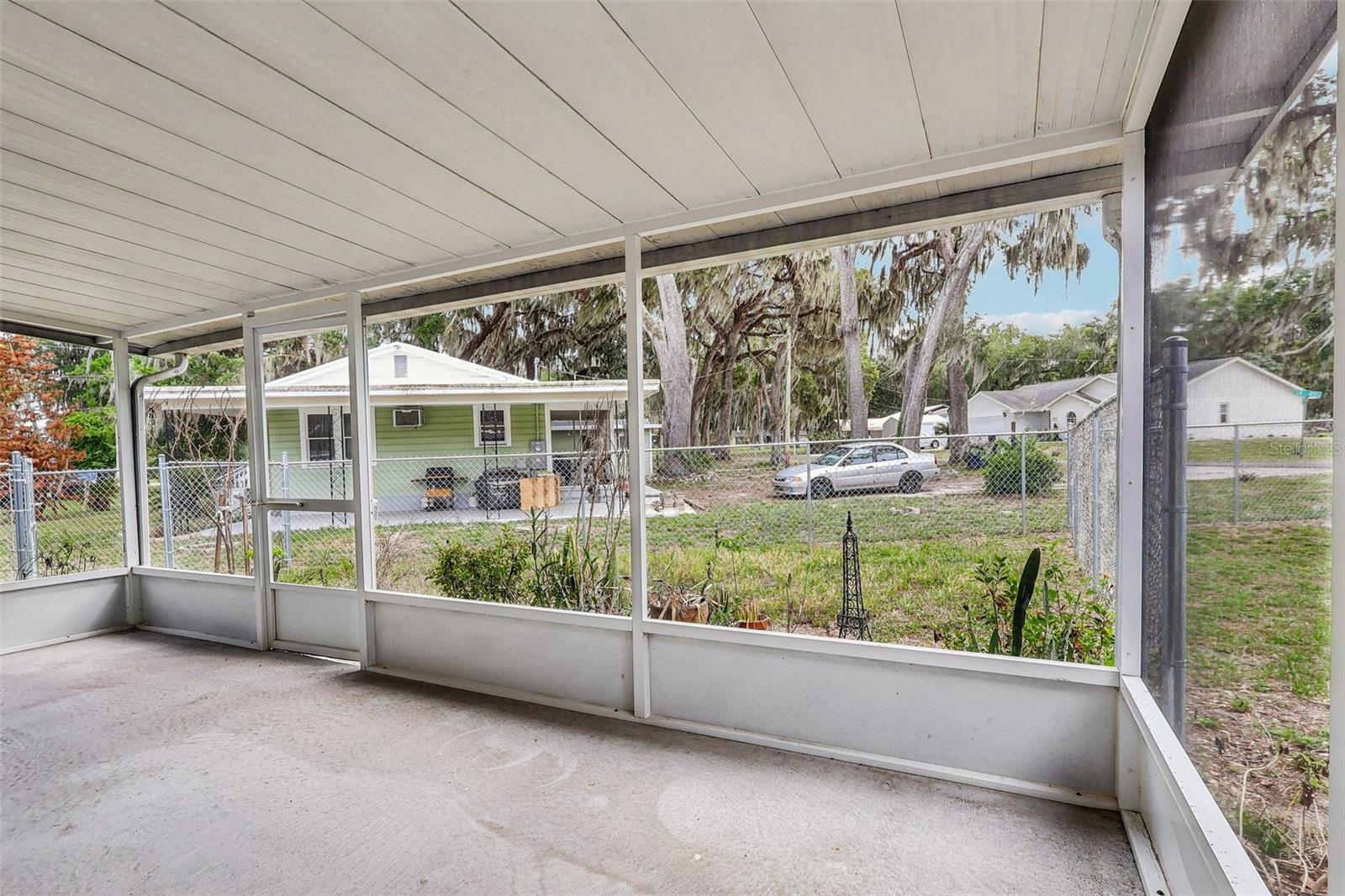 TRACYS POINT - Residential