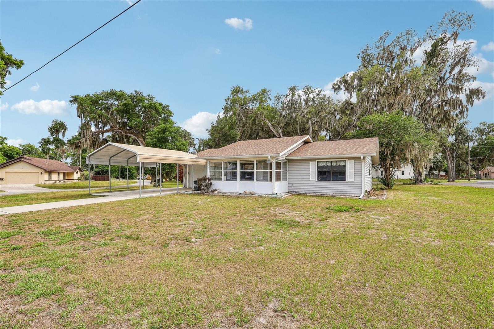 TRACYS POINT - Residential