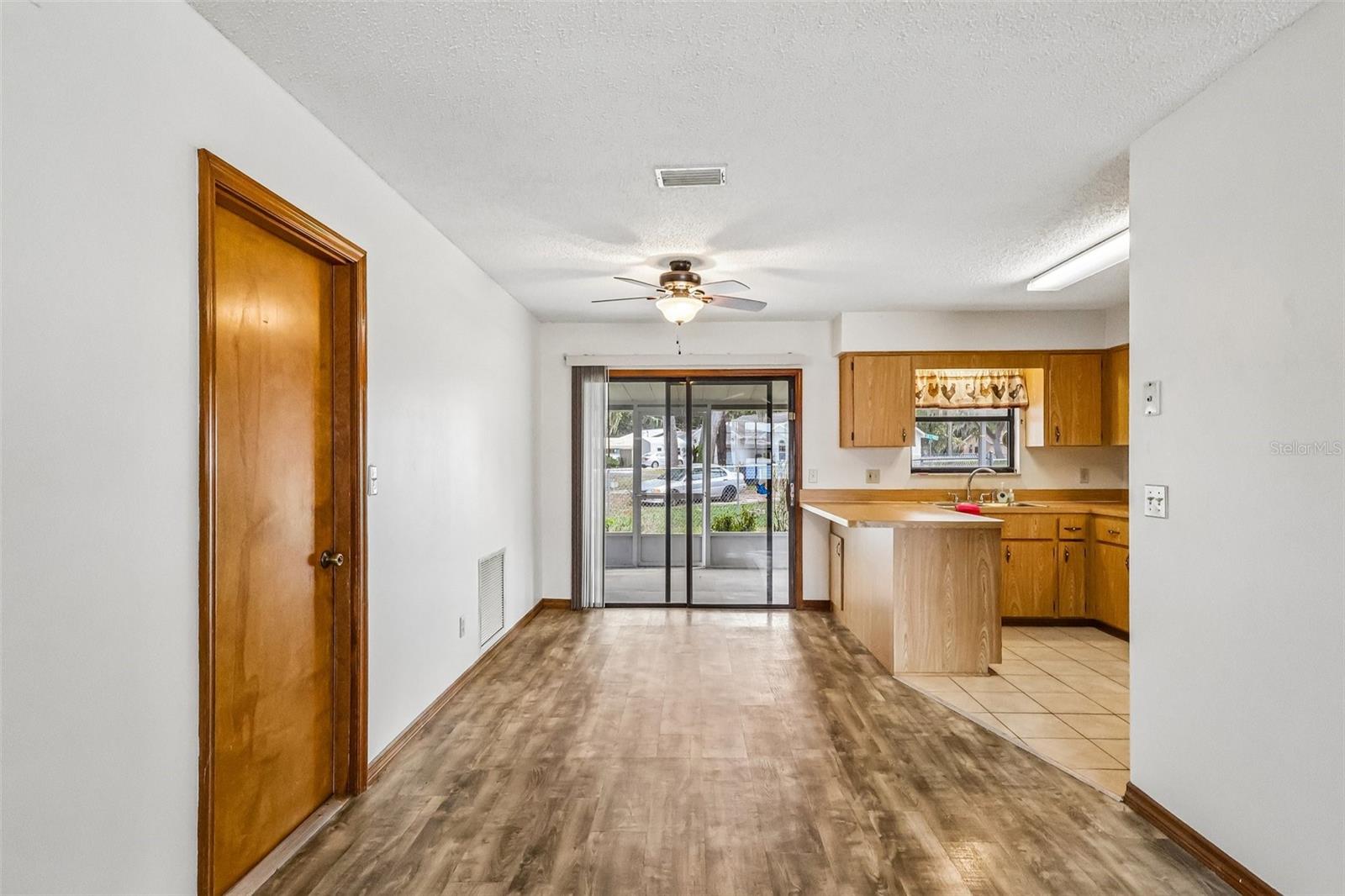 TRACYS POINT - Residential