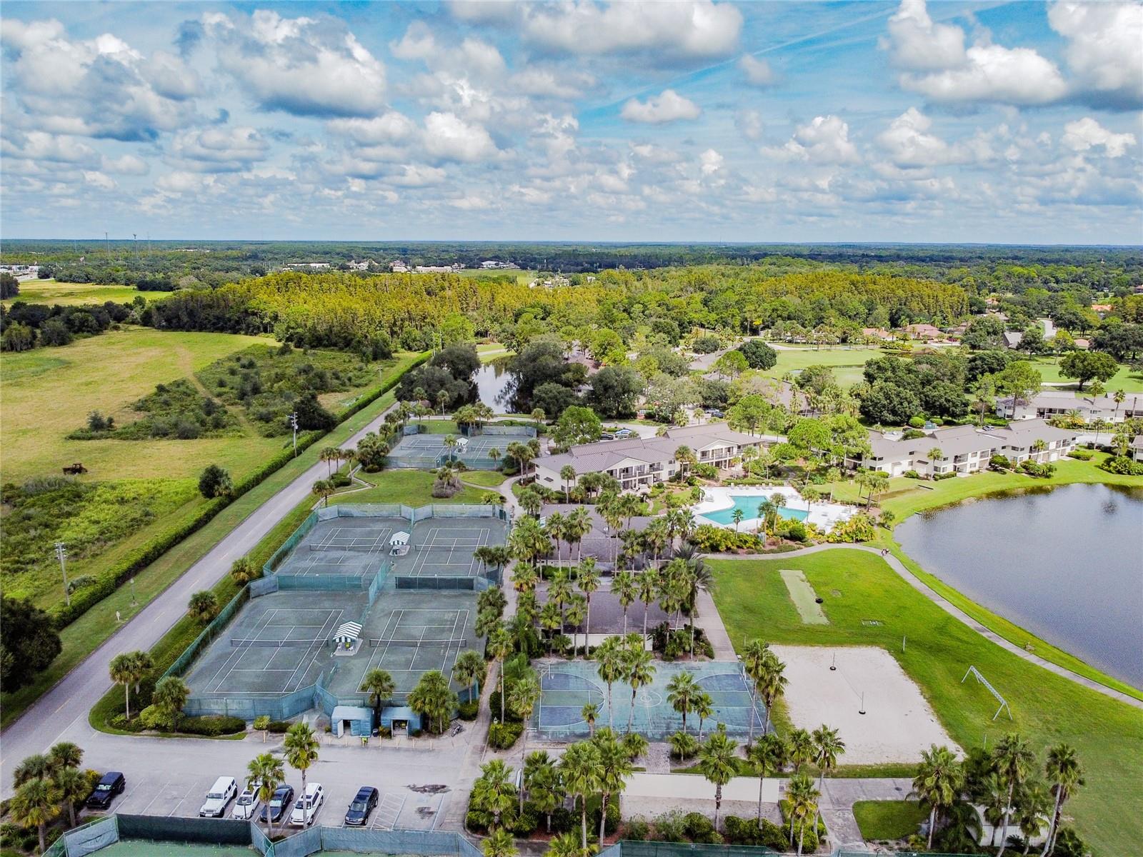 SADDLEBROOK FAIRWAY VILLAGE BLUE HERON - Residential
