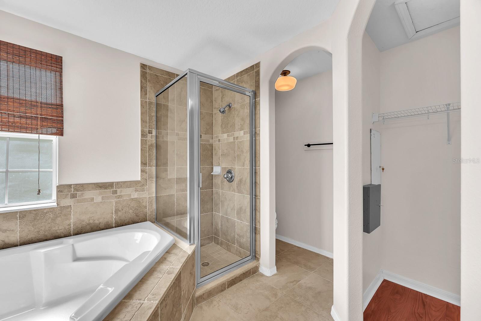 FISHHAWK RANCH TOWNCENTER PHAS - Residential