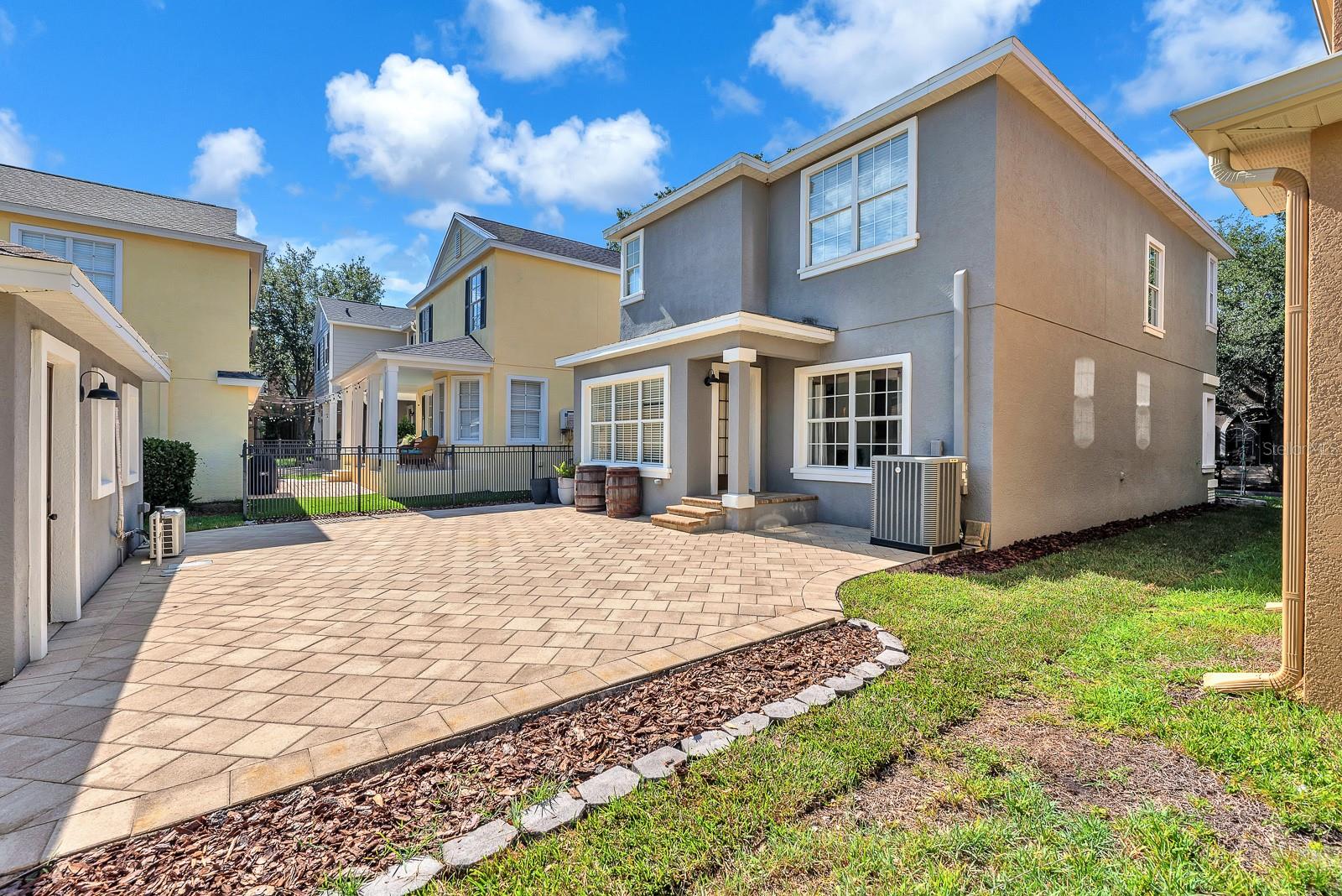 FISHHAWK RANCH TOWNCENTER PHAS - Residential