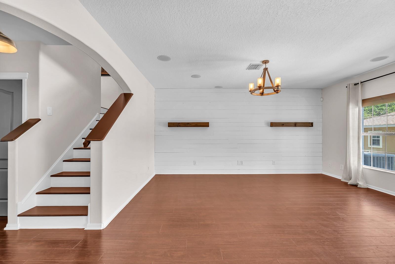 FISHHAWK RANCH TOWNCENTER PHAS - Residential