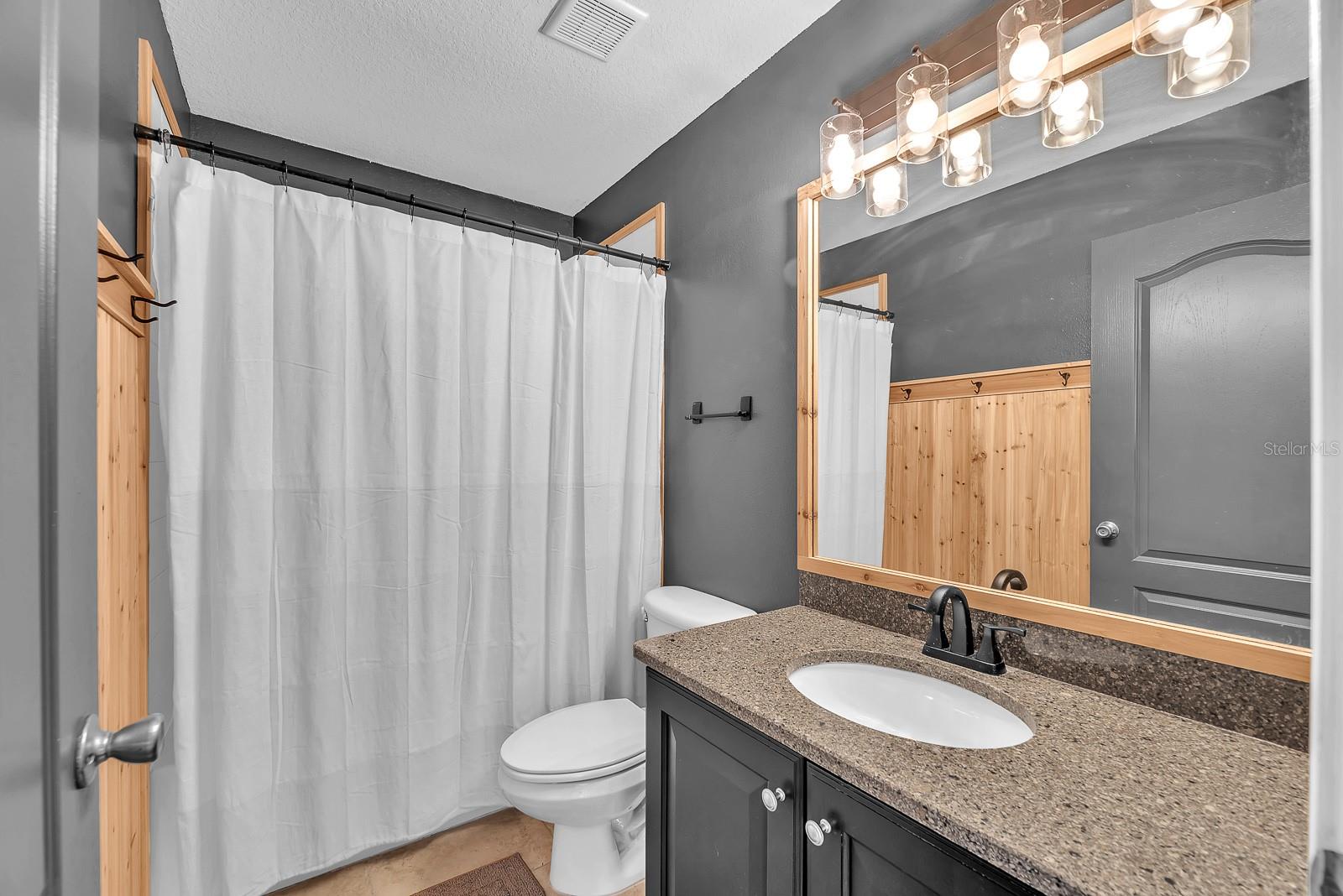 FISHHAWK RANCH TOWNCENTER PHAS - Residential