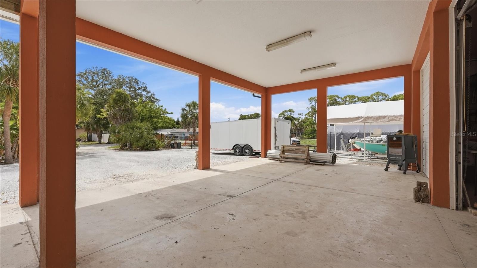 ENGLEWOOD SUB OF GROVE LT 90 - Residential