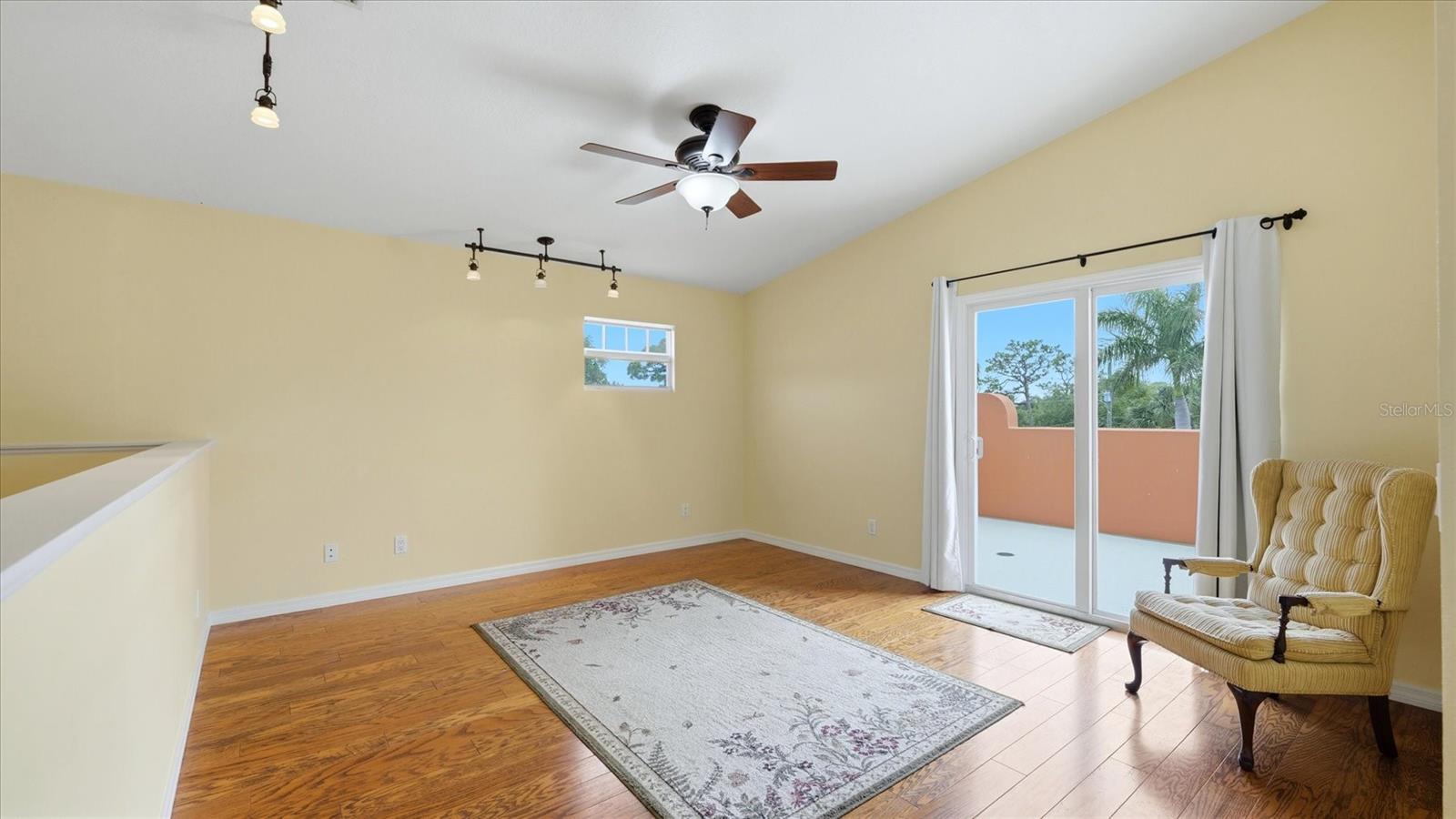 ENGLEWOOD SUB OF GROVE LT 90 - Residential