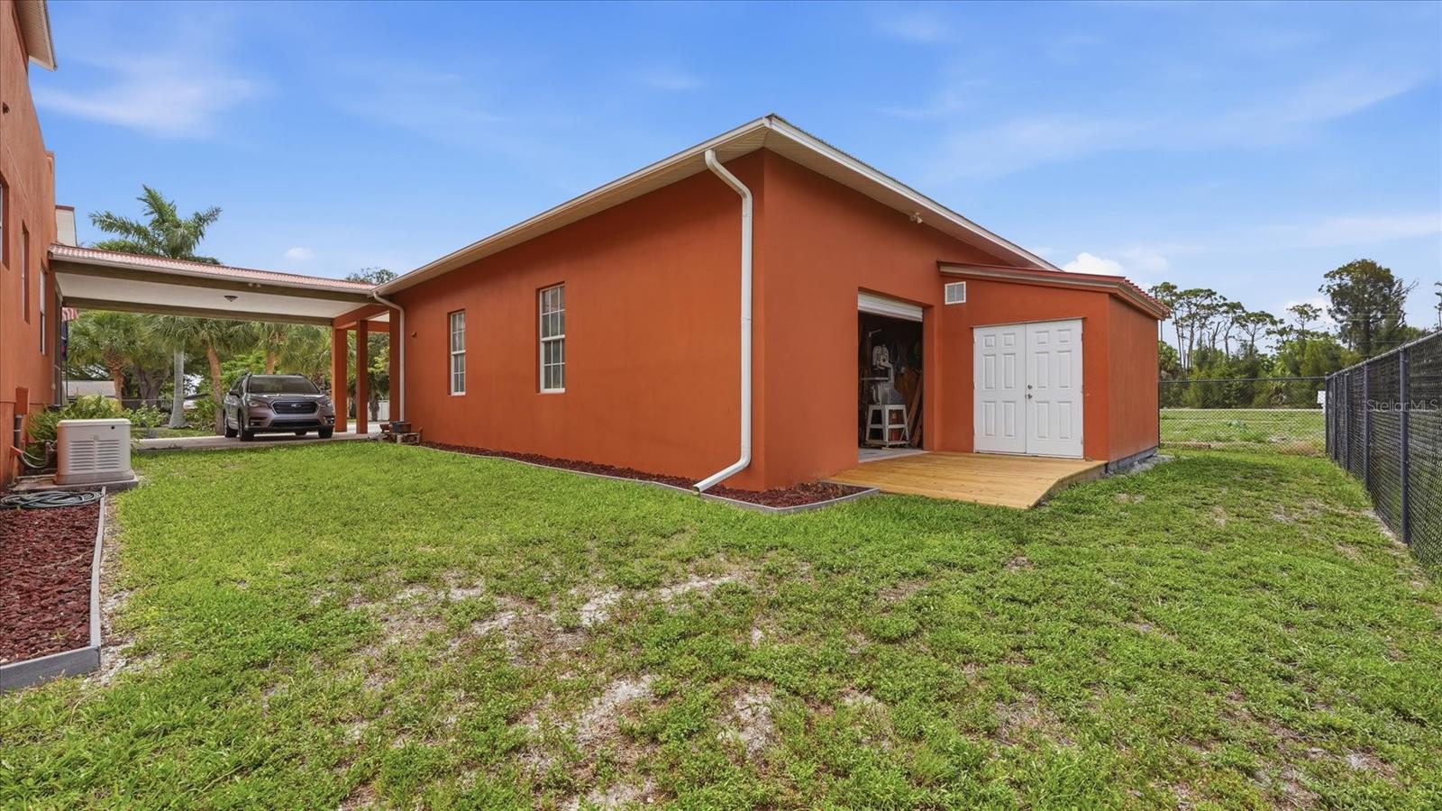 ENGLEWOOD SUB OF GROVE LT 90 - Residential