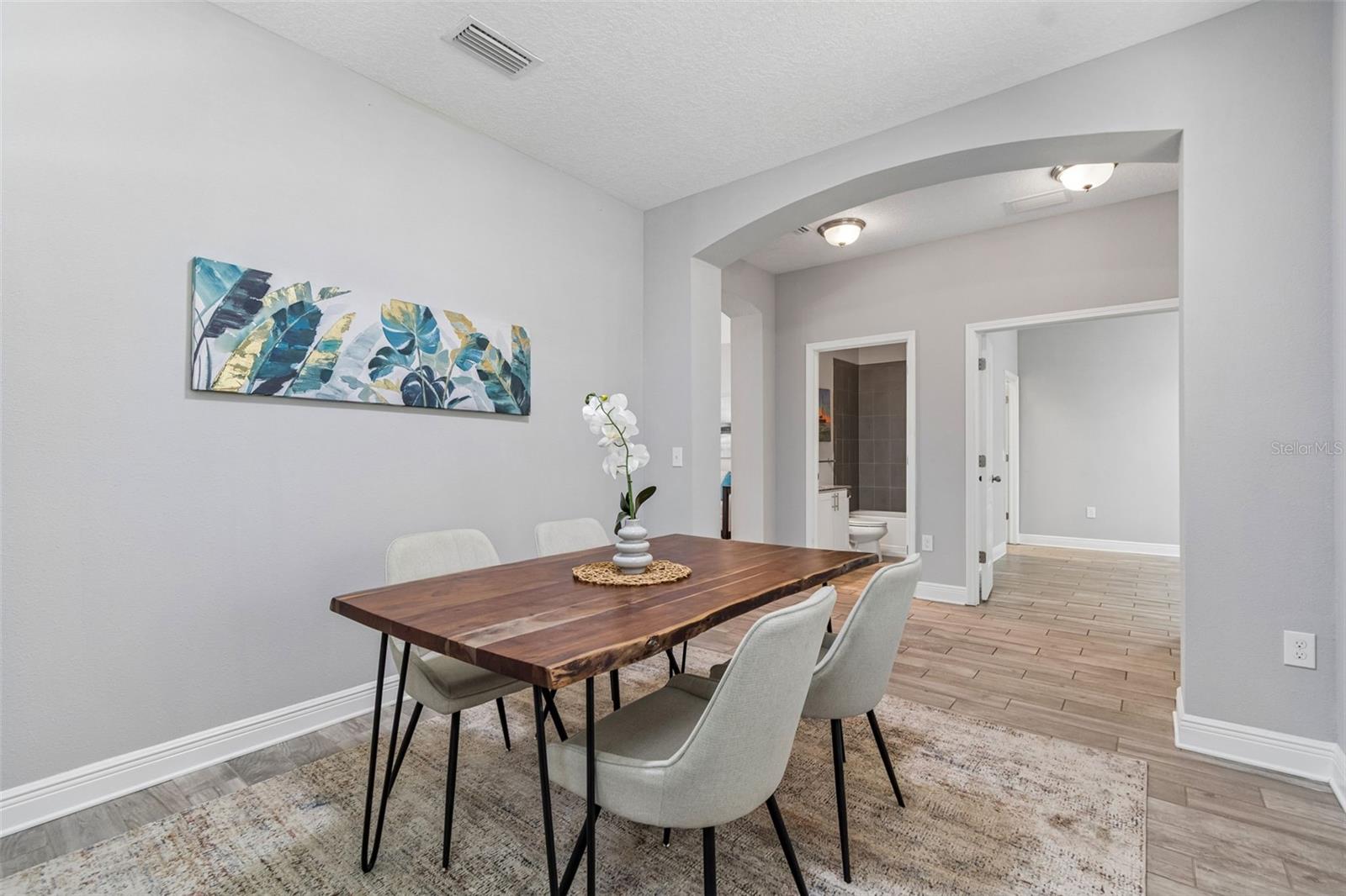 MC DAVIDS EAST SEMINOLE SUBDI - Residential