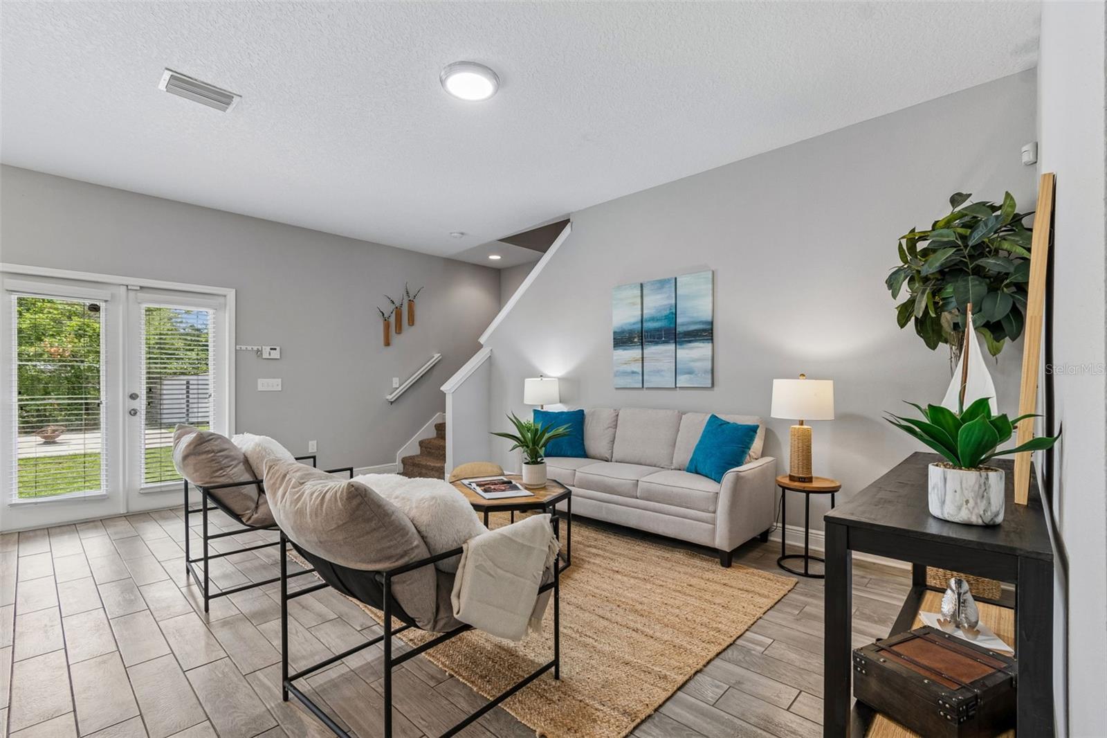 MC DAVIDS EAST SEMINOLE SUBDI - Residential