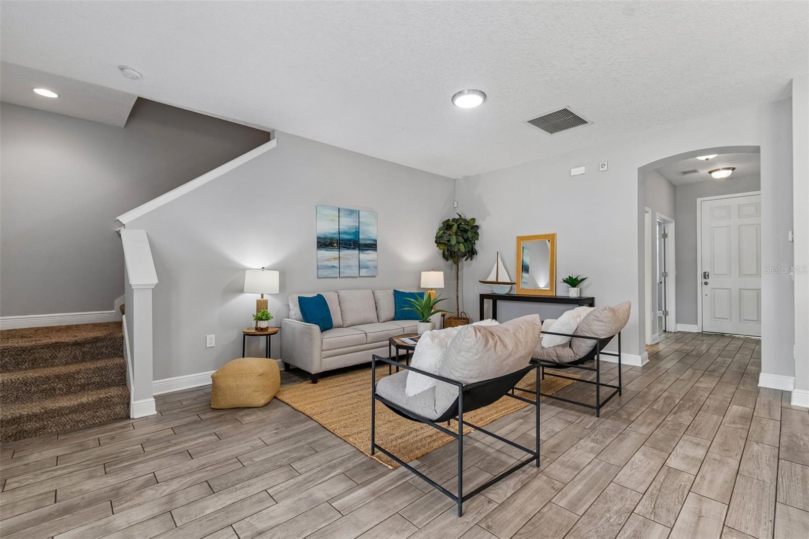 MC DAVIDS EAST SEMINOLE SUBDI - Residential