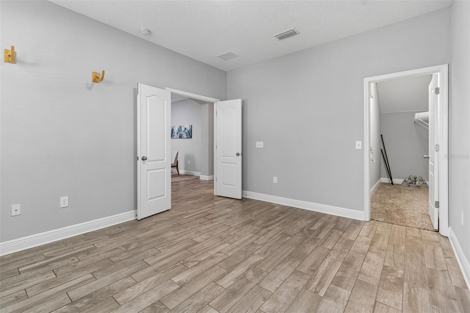 MC DAVIDS EAST SEMINOLE SUBDI - Residential