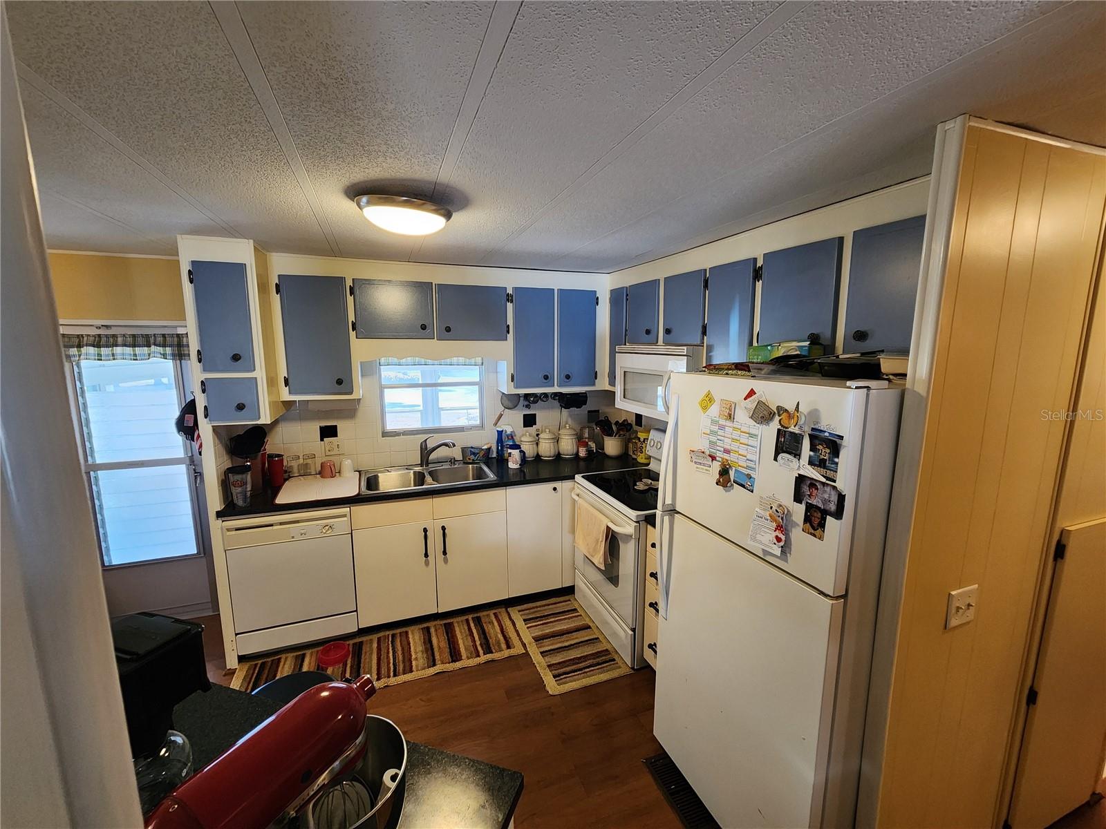 CHATEAU VILLAGE CO-OP - Residential