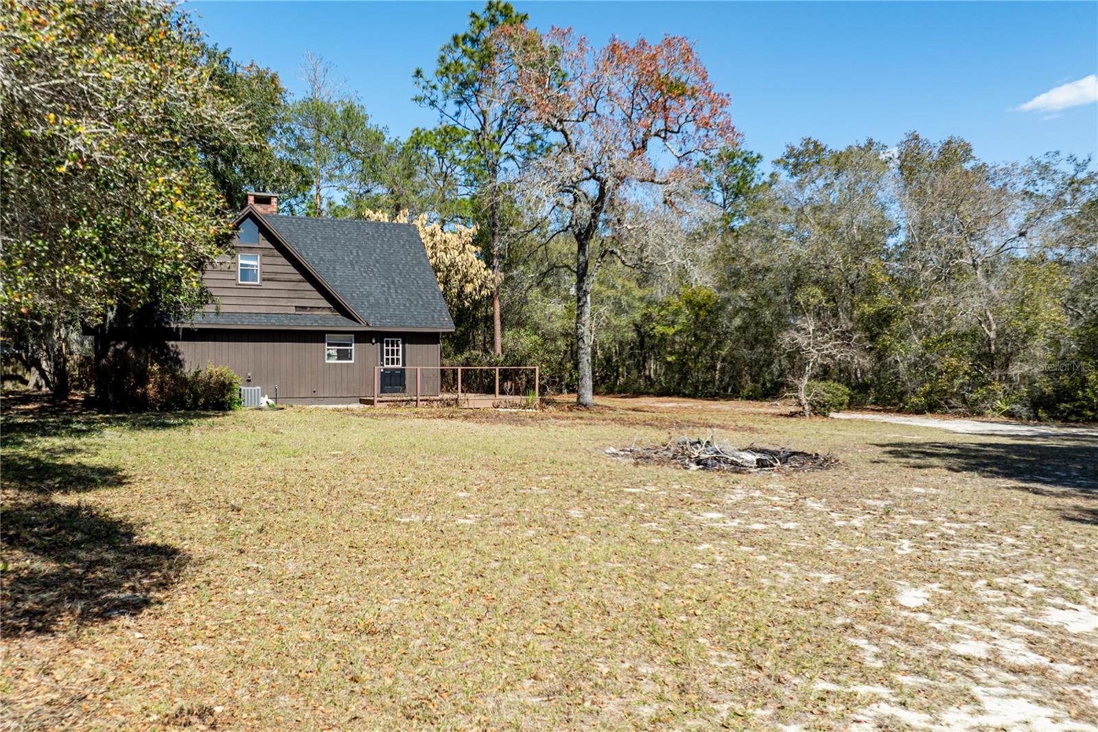 EAST UMATILLA - Residential