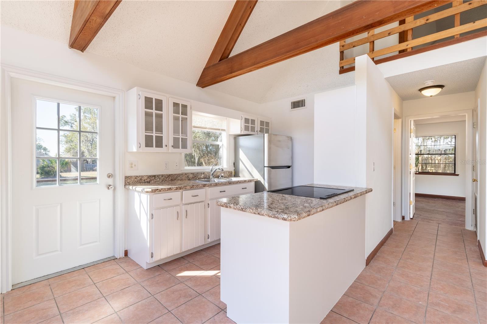 EAST UMATILLA - Residential