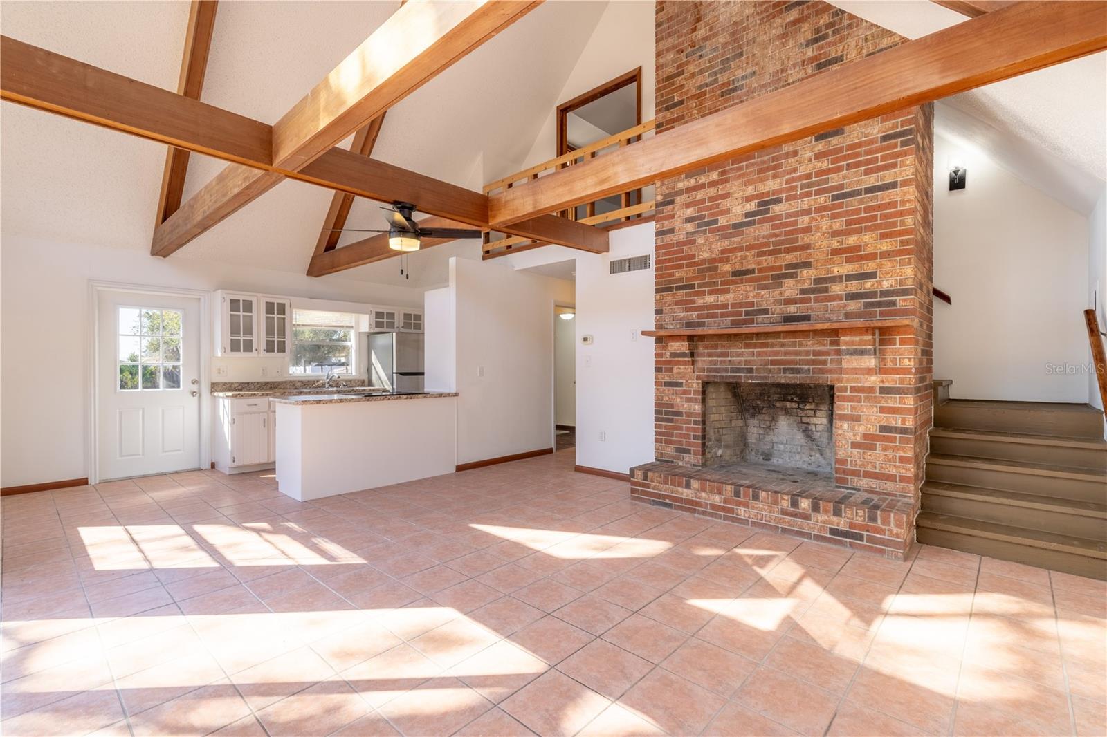 EAST UMATILLA - Residential