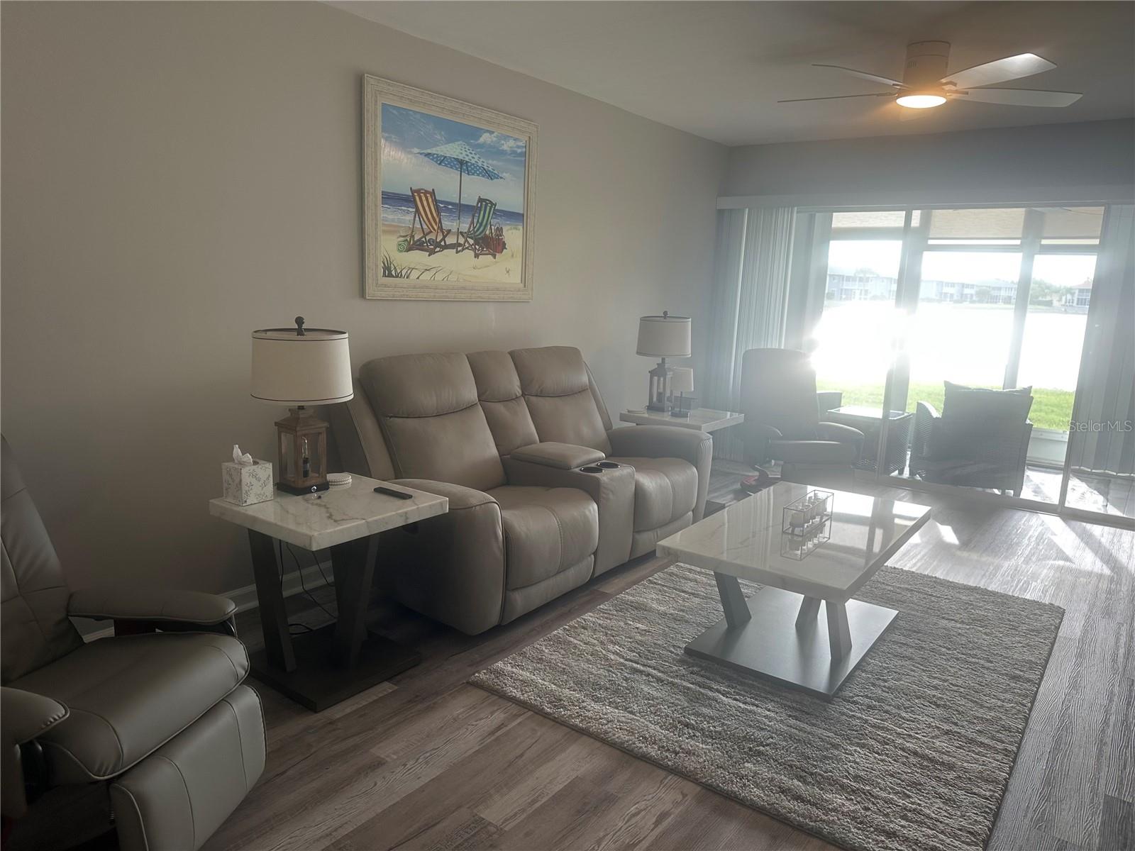 NORTH SHORE/KINGSWAY - Residential