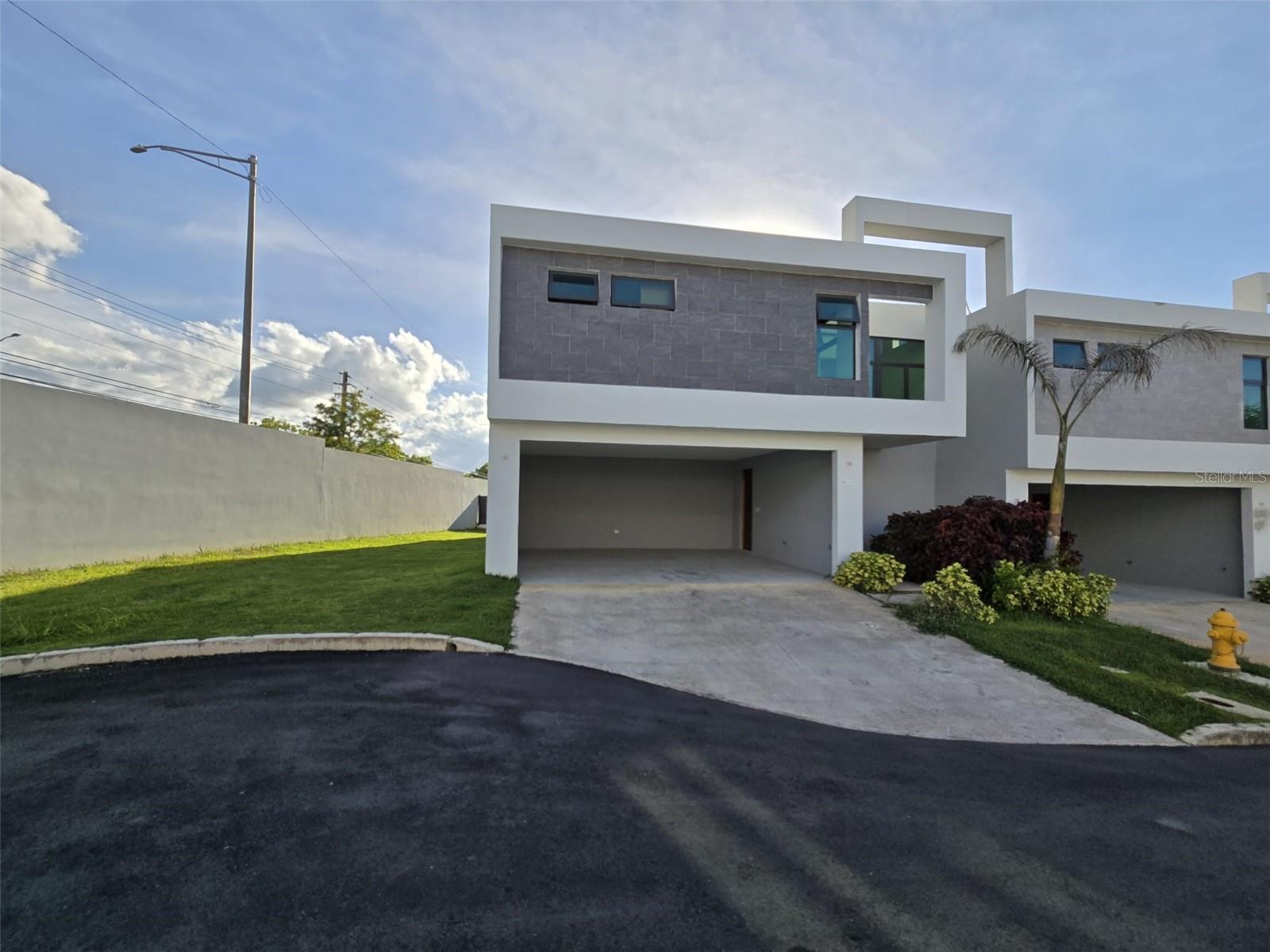 THE VILLAS AT RIO RESIDENCES AT RIO - Residential