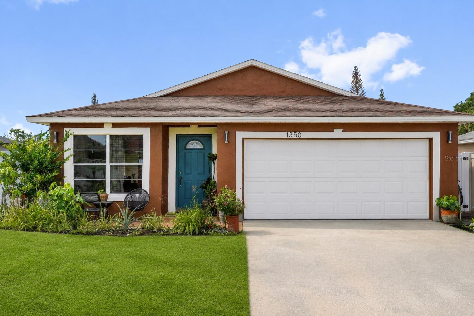 PEBBLE CREEK - Residential