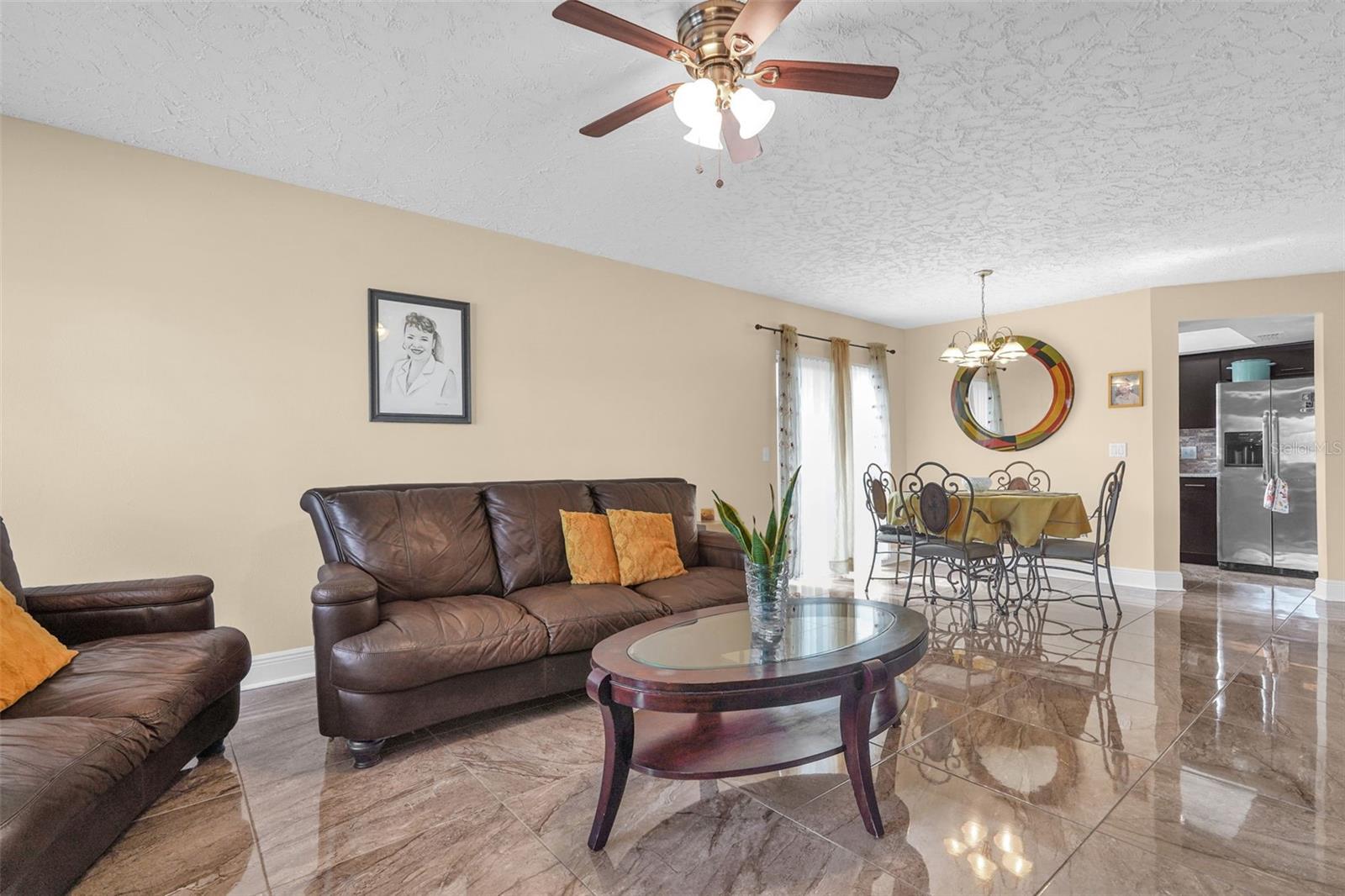 PEBBLE CREEK - Residential