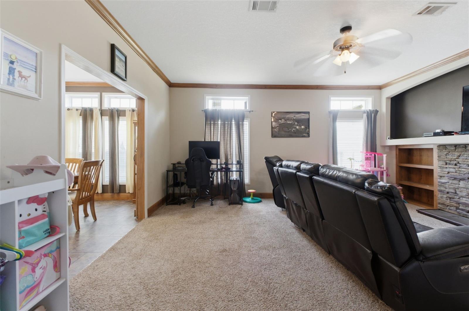 003290 - UNREC TRACTS IN 34-20S-19E - Residential