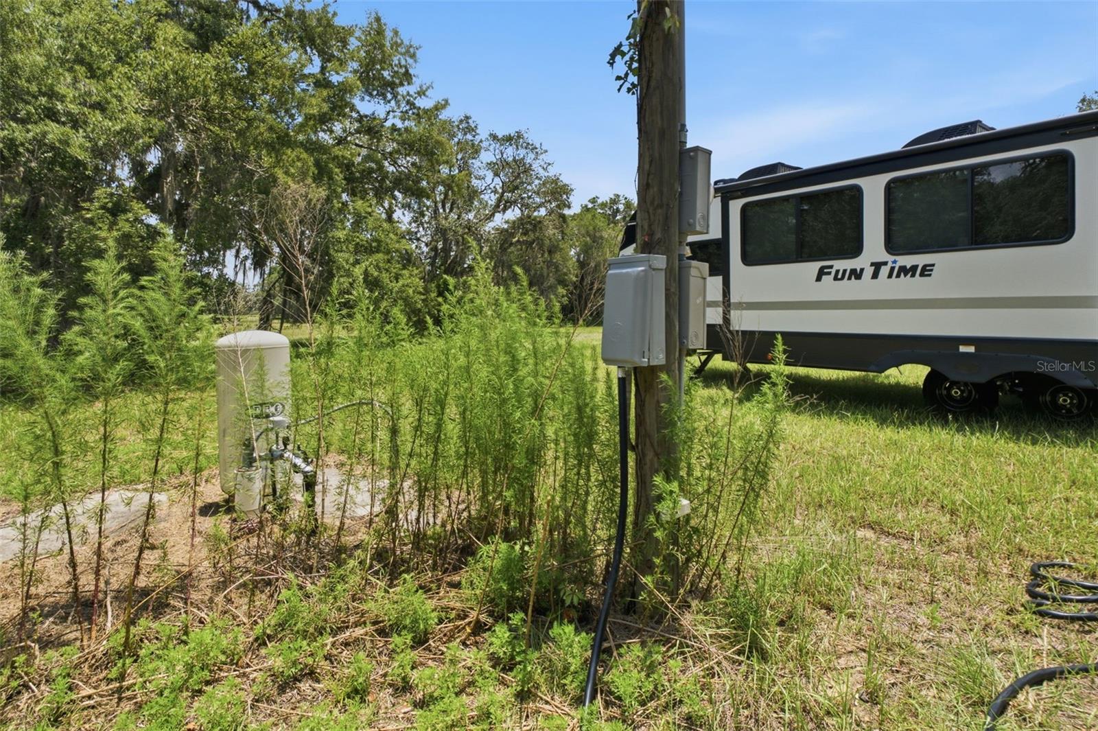 003290 - UNREC TRACTS IN 34-20S-19E - Residential